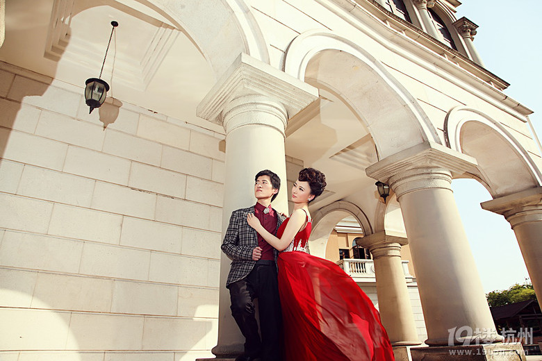 80后妹纸的个性旗袍,婚纱照的漫长过程分享。