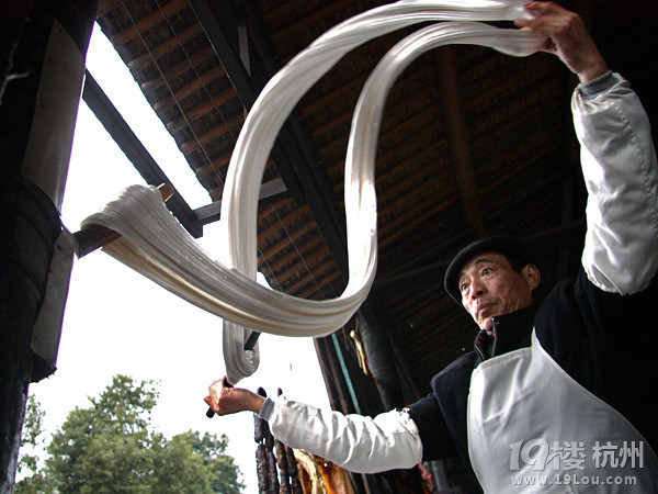 馬上“六一”了~~兒時(shí)零食盤點(diǎn)~！吃貨的你，有多少你試過(guò)