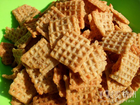 馬上“六一”了~~兒時(shí)零食盤點(diǎn)~！吃貨的你，有多少你試過(guò)