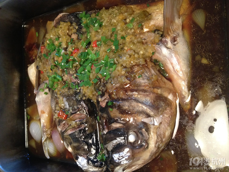 [4隊(duì)]發(fā)美食貼也流行混搭風(fēng)