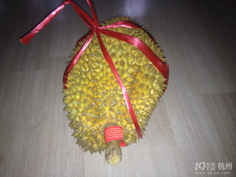 [4隊(duì)]發(fā)美食貼也流行混搭風(fēng)