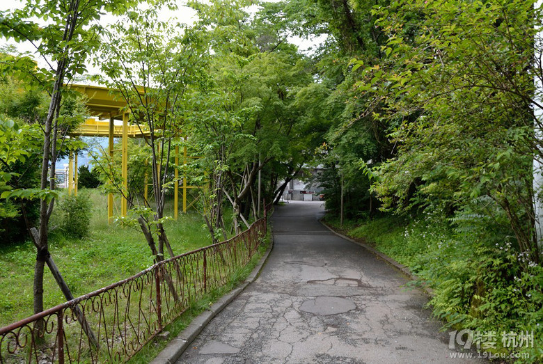 日本山梨县富士急游乐园世界第一鬼屋（慈急综合病院）详解