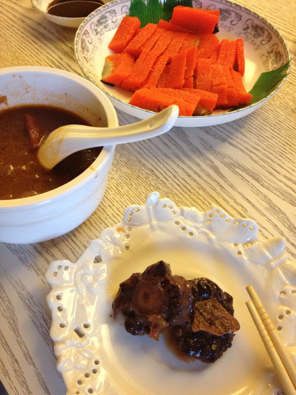 美味的紅酒牛尾濃湯（騷騷美食大全）