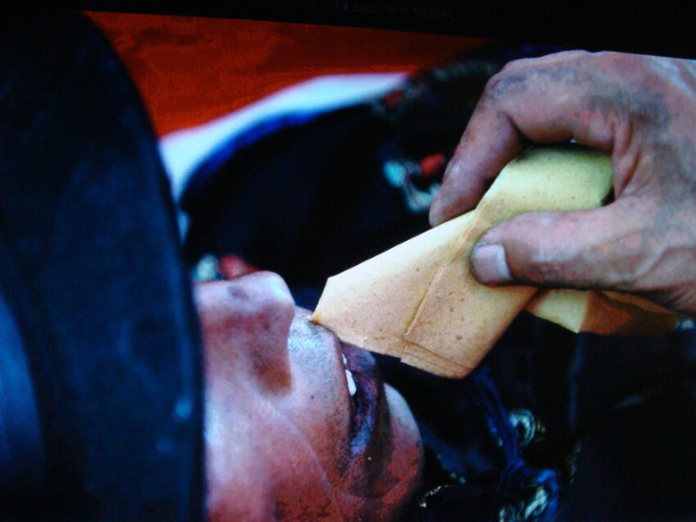 湖南临武被殴瓜农邓正加下葬!-边走边拍-杭州1