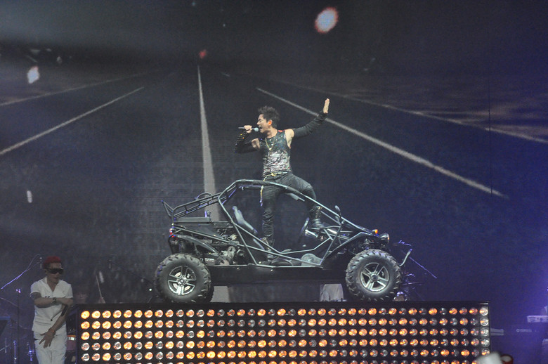 2013任贤齐杭州演唱会[高清大图]+[视频节选]-