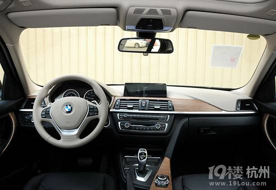 lfLi͛]вٿBMW320Li܇ĵ÷