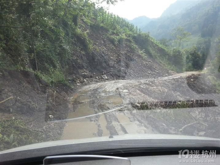 动力强劲,驾控乐趣十足,寻得世外桃源-路上见闻