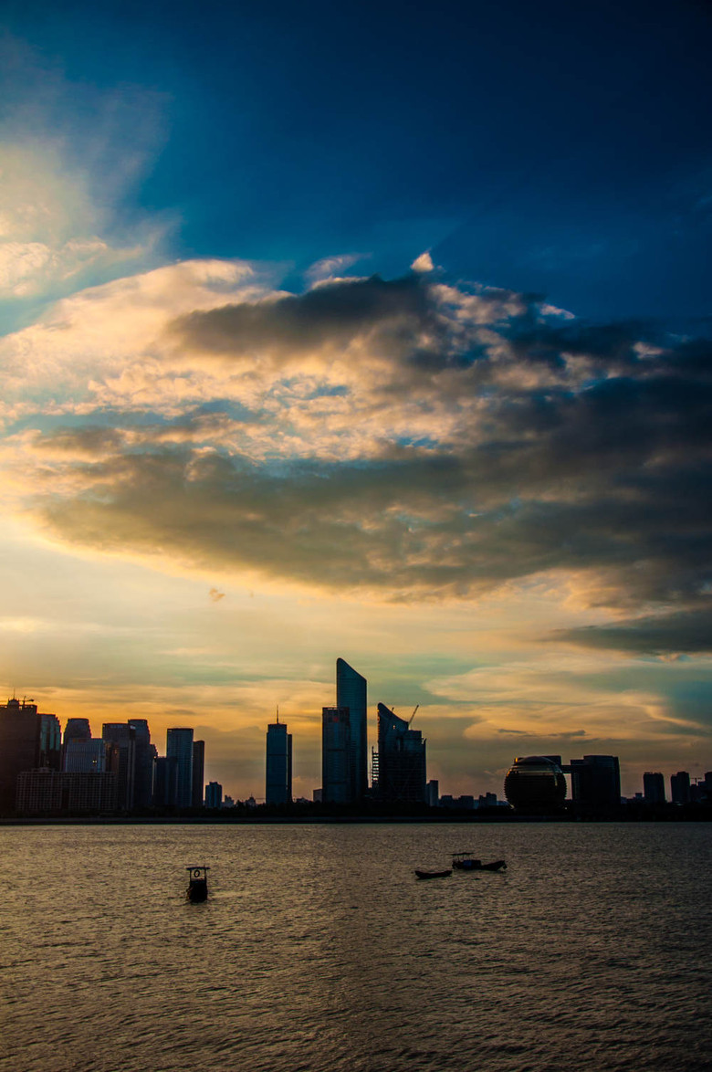 錢塘江夕陽(yáng)