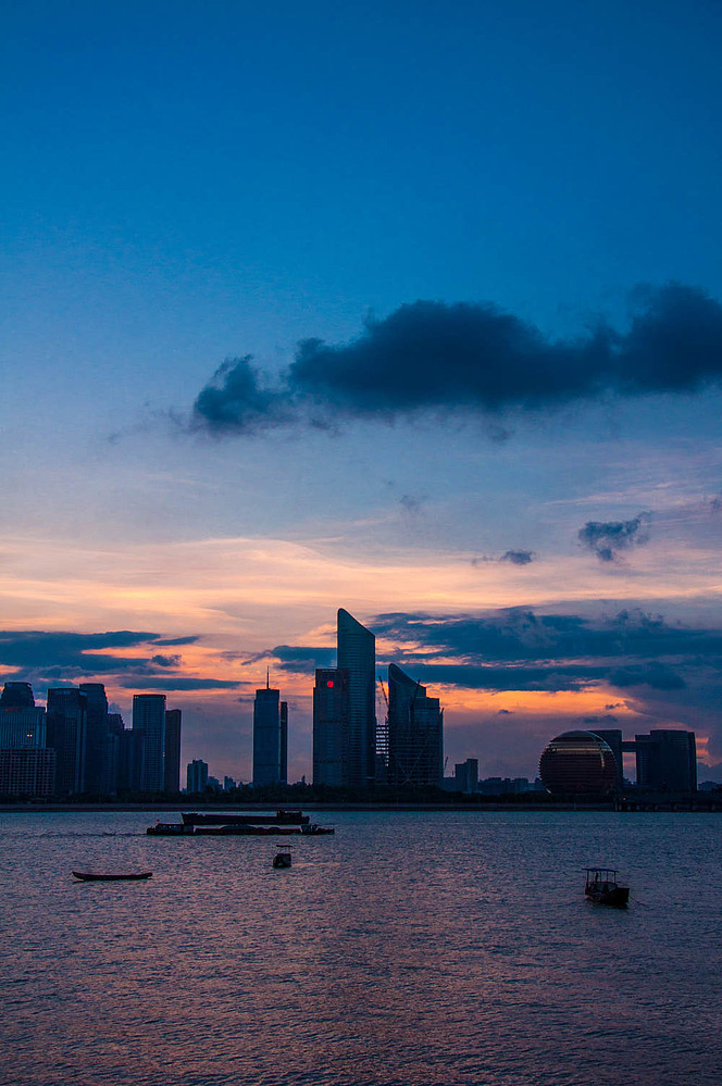 錢塘江夕陽(yáng)