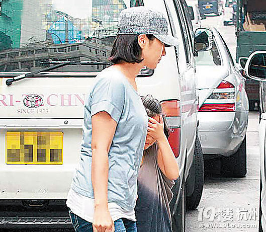 關(guān)詠荷兩度小產(chǎn)不會再追生 否認(rèn)婚變傳聞