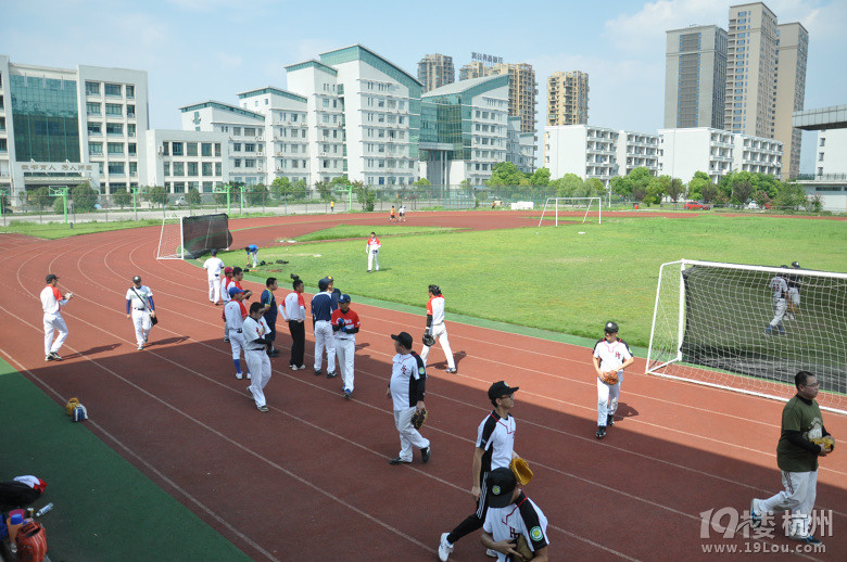 日下午,第一技师学院(西溪路) ,杭州青叶棒球队