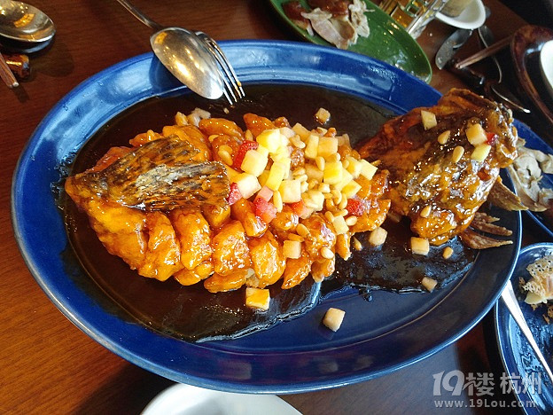 去澳门 住新濠天地酒店 有值得试的餐厅吗? -港