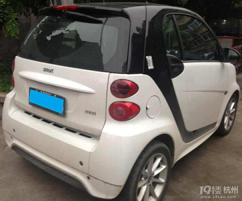 奔驰中最小的迷你车smart,喜欢的朋友来咯-二手