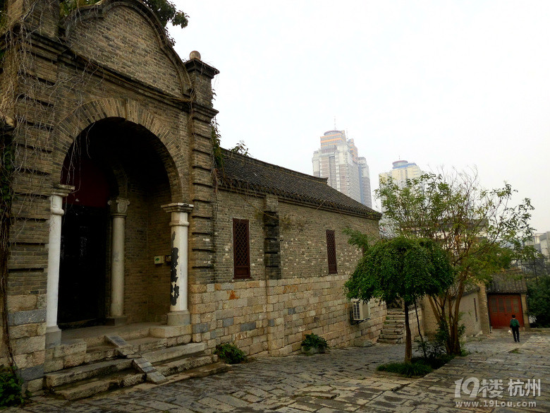 一路向西，日光傾城-----------西北旅行日記