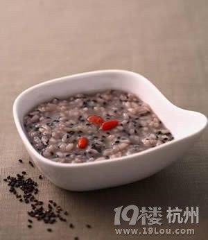 <em>宝宝</em>便秘食谱-幼儿期(1-<em>3岁</em>)-孩爸孩妈聊天室-杭