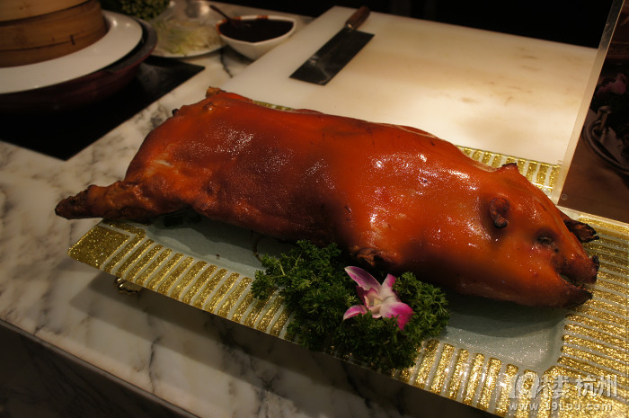 杭州金钱豹自助餐厅免费试吃--吃饱喝足归来,人