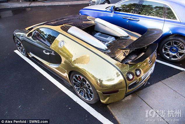 伦敦街头 沙特阿拉伯 真·土豪金 座驾-开车那