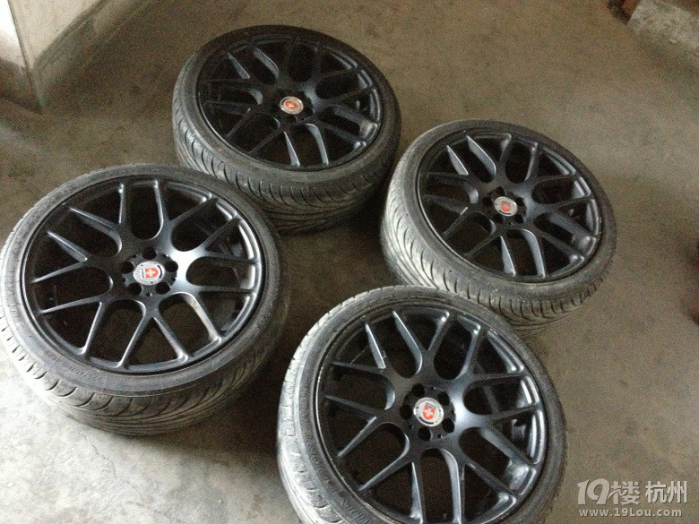 17寸改装车轮胎、轮毂9成新转让-二手车-杭州
