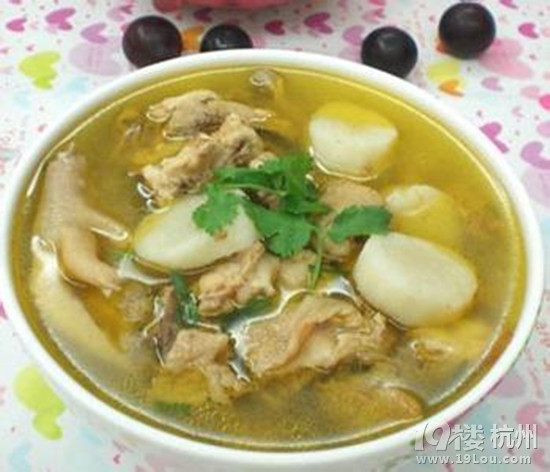 月子期營養(yǎng)餐