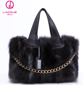 今晚狂欢-<em>都市</em>/言情-<em>女性阅读</em>-杭州<em>19楼</em>