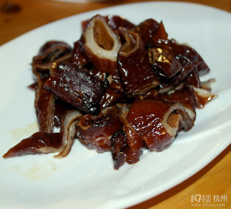 【4队】吃货聚美汇--螃蟹哥,引爆的疯狂嗨点-美