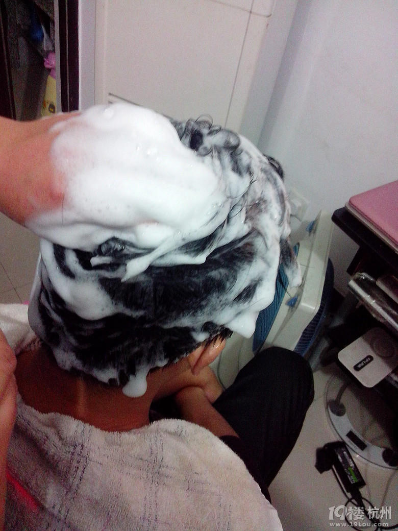 秋冬季给<em>头发</em>补营养--<em>多芬洗</em>护三步曲-发型-美