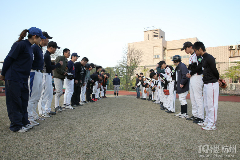 杭州青叶棒球队对阵苏州飞鱼棒球队(11月17日