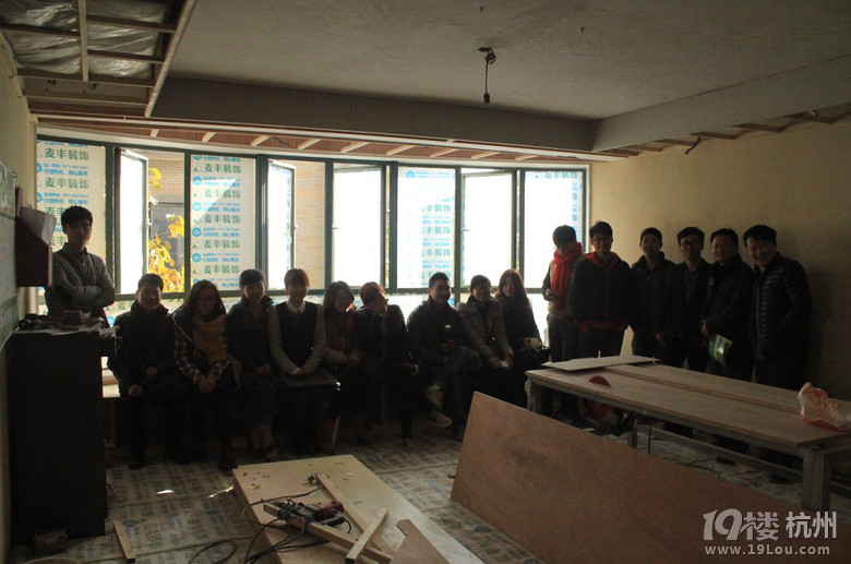 【简报】麦丰设计团队现场工地学习-麦丰蜜语