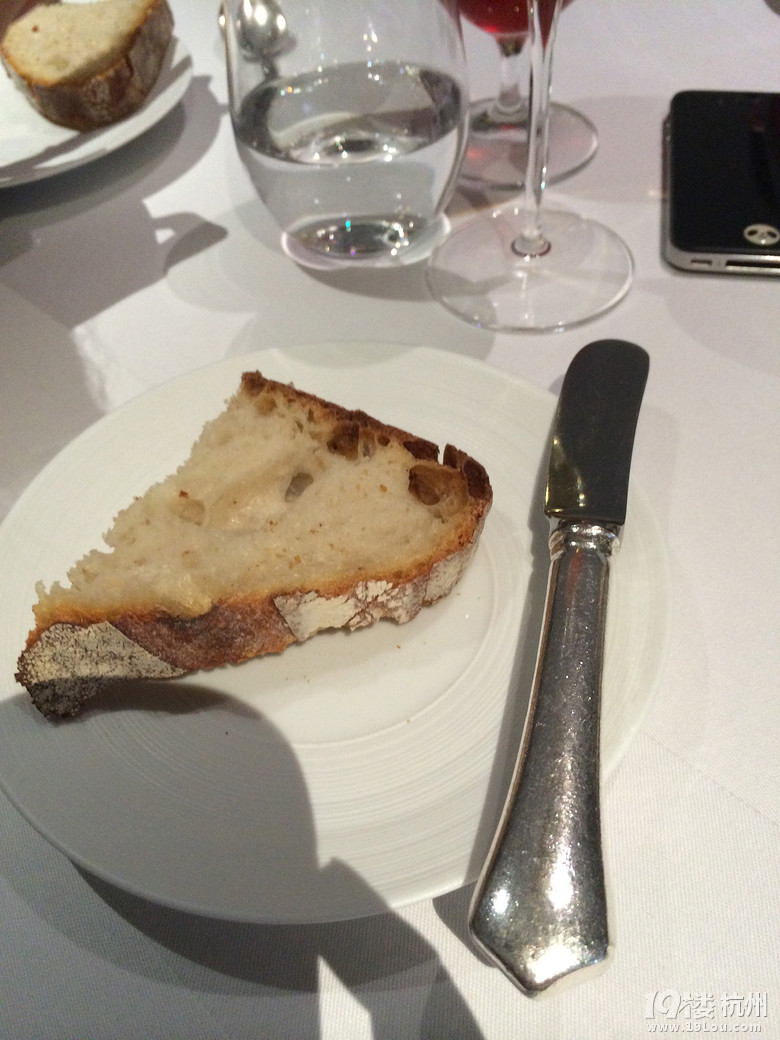 [吃货尝鲜小分队]米其林三星世界第一餐厅Fat 