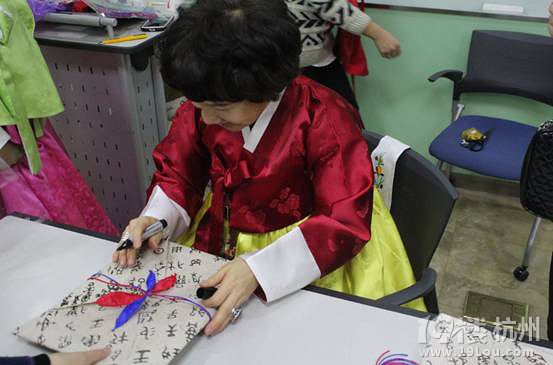 宝宝成长记--巧手妈咪学制衣-婴儿期(1-12个月