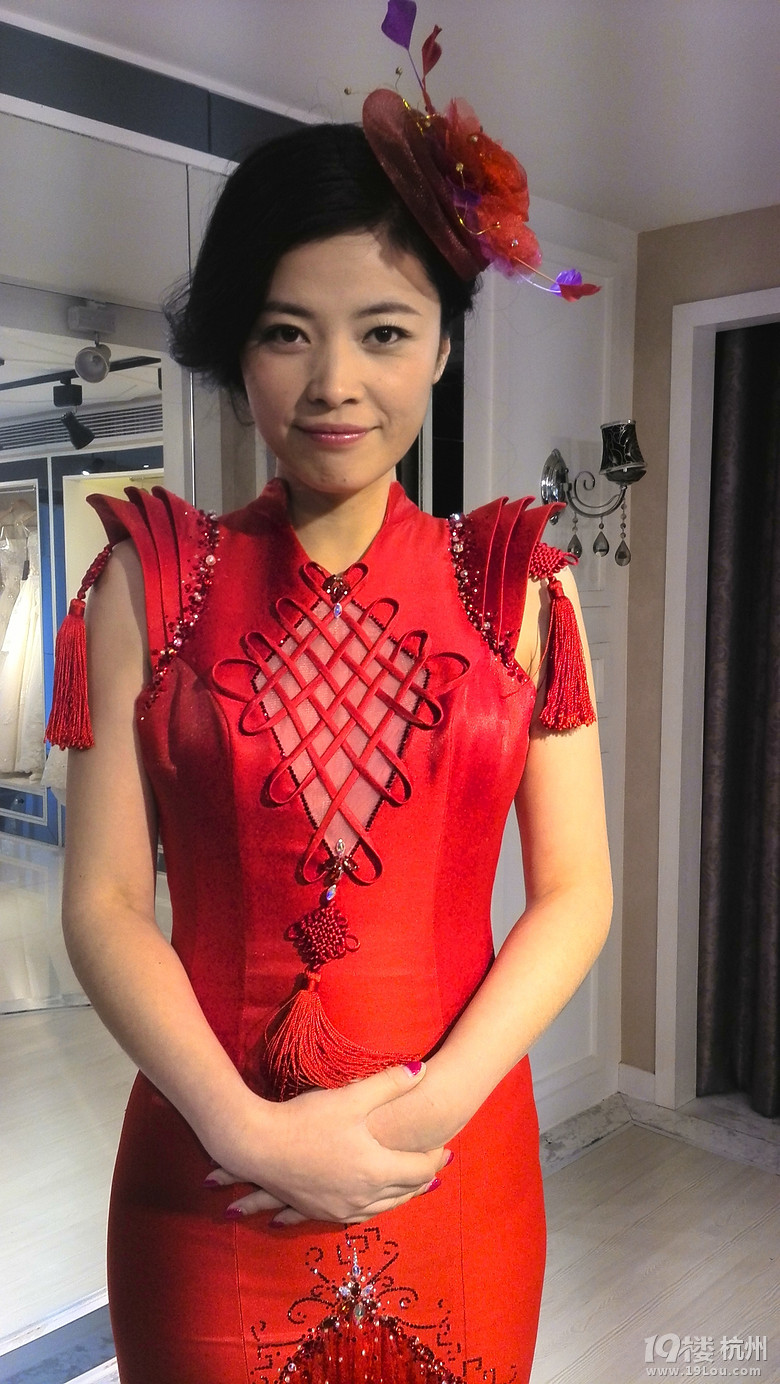 【爱渡婚纱·我为自己代言】野蛮新娘的性感婚