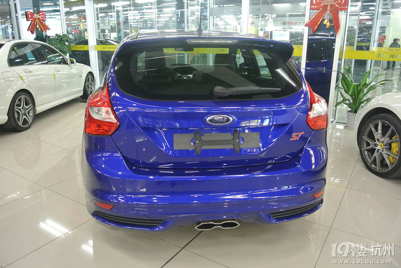 2013年11福特福克斯ST-2.0T-二手车-杭州19楼