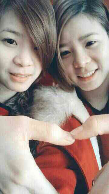 <em>我和我的双胞胎妹妹</em>-爱在人间天堂-杭州19楼