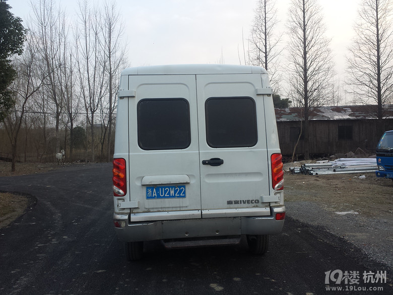 转让6座小型依维柯都灵,空间大,车况好。-二手