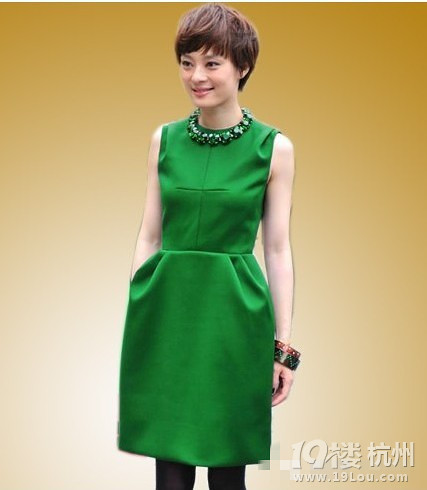 毛呢也玩逆襲——早春服裝色彩搭配
