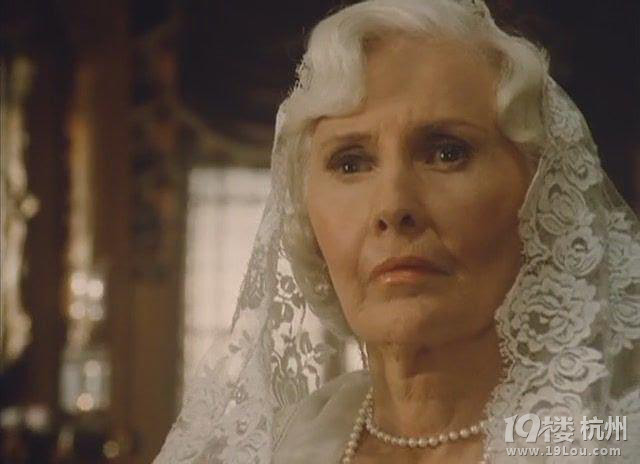 图解电影《荆棘鸟》-奇幻-图解电影-杭州19楼