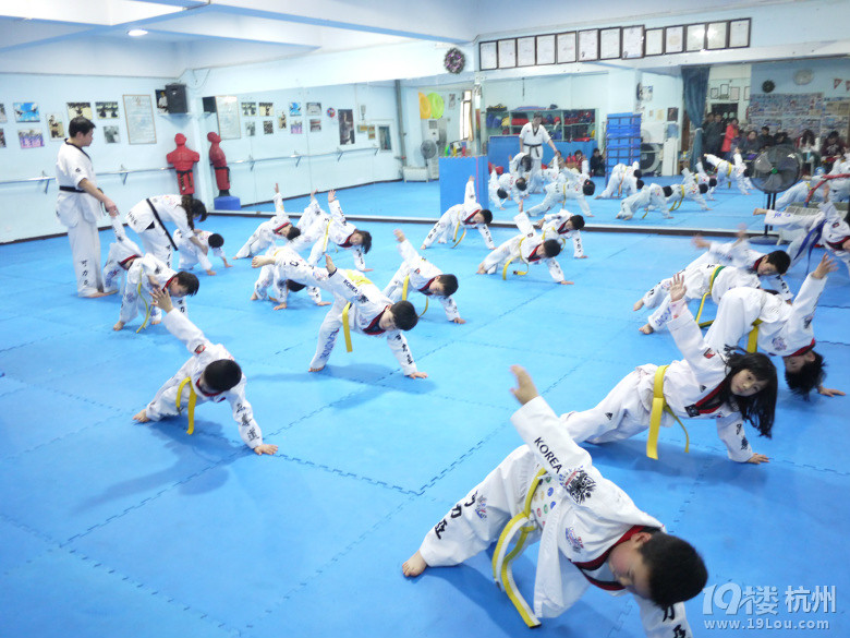 杭州可力亚韩国跆拳道教育馆训练照片-武术-俱