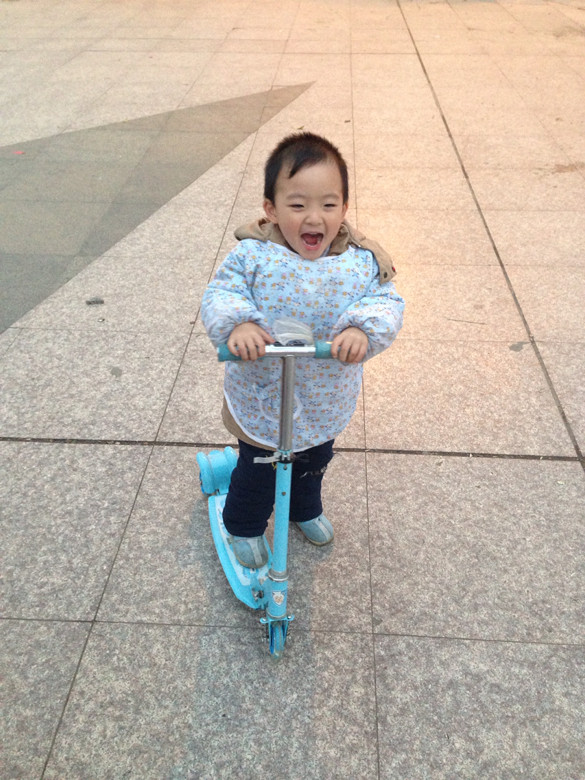 宝宝3岁半了。-妈咪宝宝秀-杭州19楼