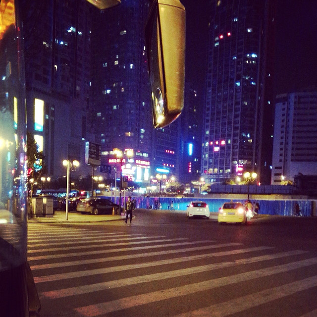 ins的滤镜好好用,前几天带女儿去了