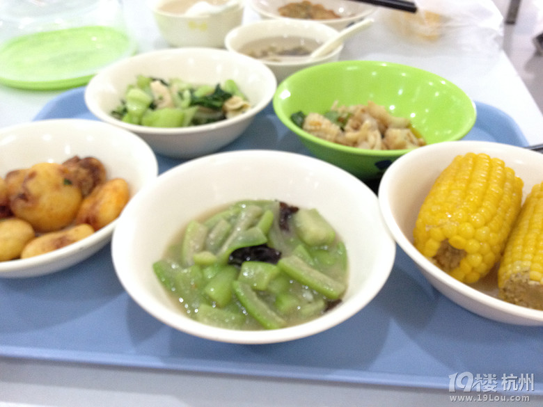 食堂午餐+早餐