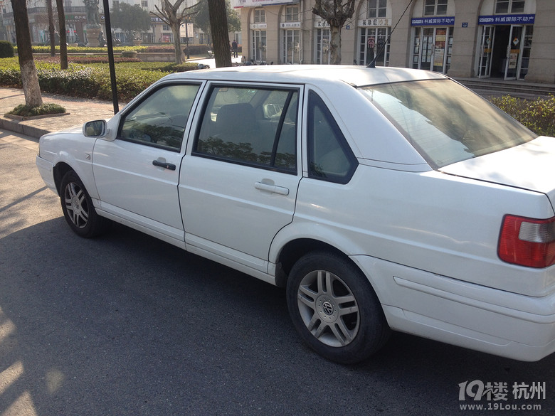 存量二手车 上海大众《3000》今年 最流行的白