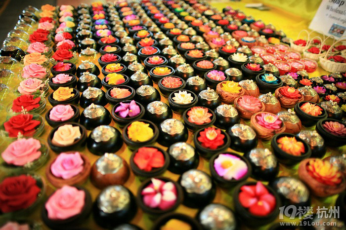 给孩子一个不一样的暑假 一边旅游一边学英语