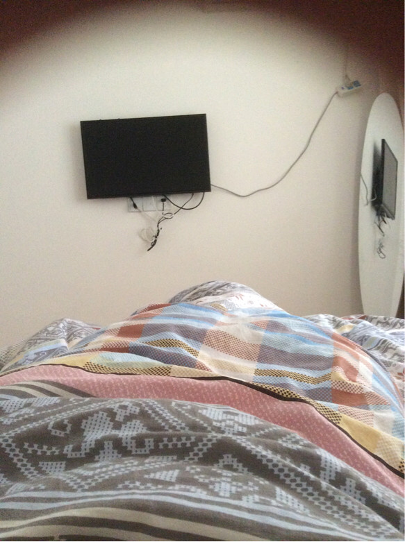 我的卧室-手机随手拍-杭州19楼