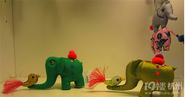 给孩子一个不一样的暑假 一边旅游一边学英语