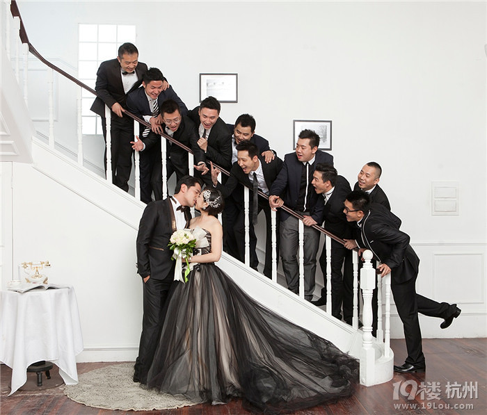 【金夫人<em>结婚</em>日记】属于<em>兄弟姐妹</em>的婚礼!-<em>结婚</em>