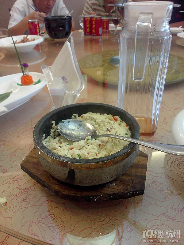 吃貨這里看——美景美食美中餐