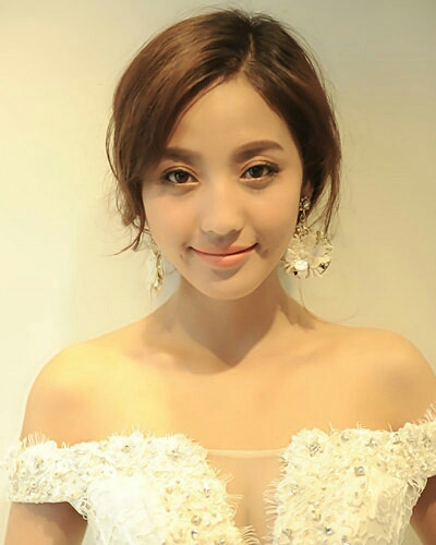 <em>2014</em>春夏<em>新娘鲜花</em>造型欣赏-手机随手拍-杭州1