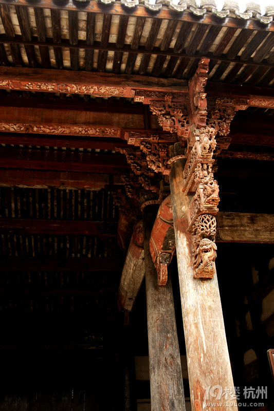 屋深九进,雕龙画凤-游记攻略-旅游先遣队-杭州