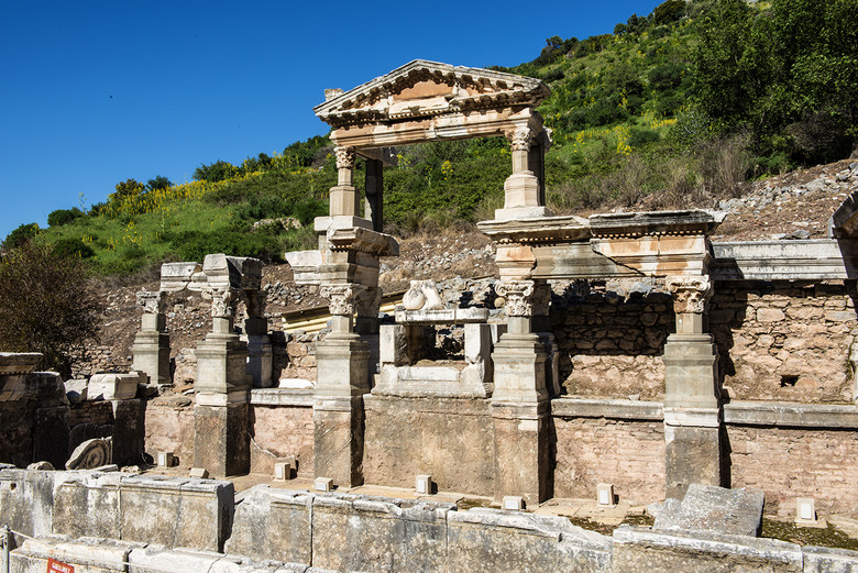 土耳其游记(3)以弗所(艾菲索斯)古城续-边走边