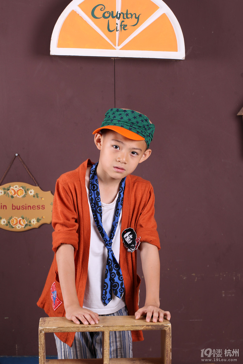 最美小和尚释小松萌照曝光-影视盘点-盘点娱乐